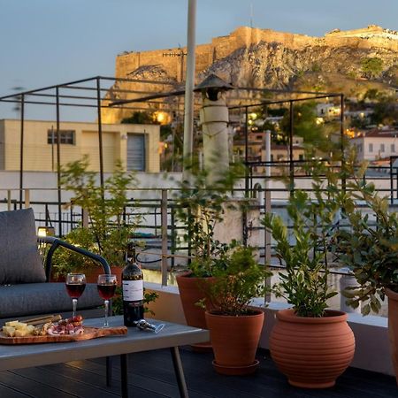 Meno Suite With Private Terrace - Jaccuzzi, Acropolis View Atina Dış mekan fotoğraf