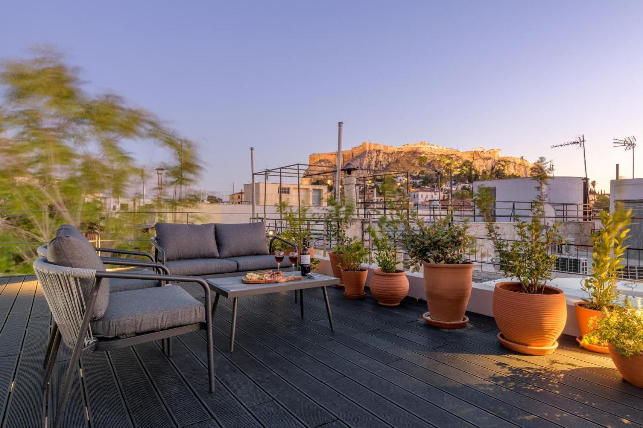 Meno Suite With Private Terrace - Jaccuzzi, Acropolis View Atina Dış mekan fotoğraf