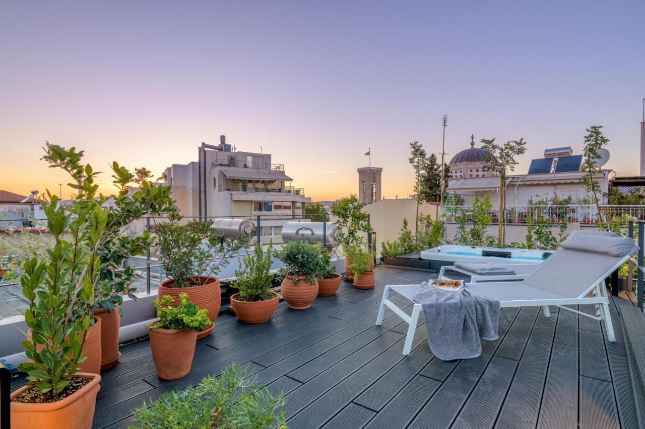 Meno Suite With Private Terrace - Jaccuzzi, Acropolis View Atina Dış mekan fotoğraf